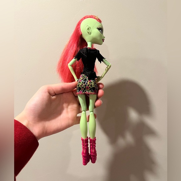 Monster High Ghoul Spirit Venus McFlytrap Doll Mattel - Picture 7 of 7